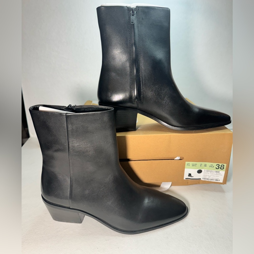 Zara Leather ankle boots almond toe casual classic comfy style style party